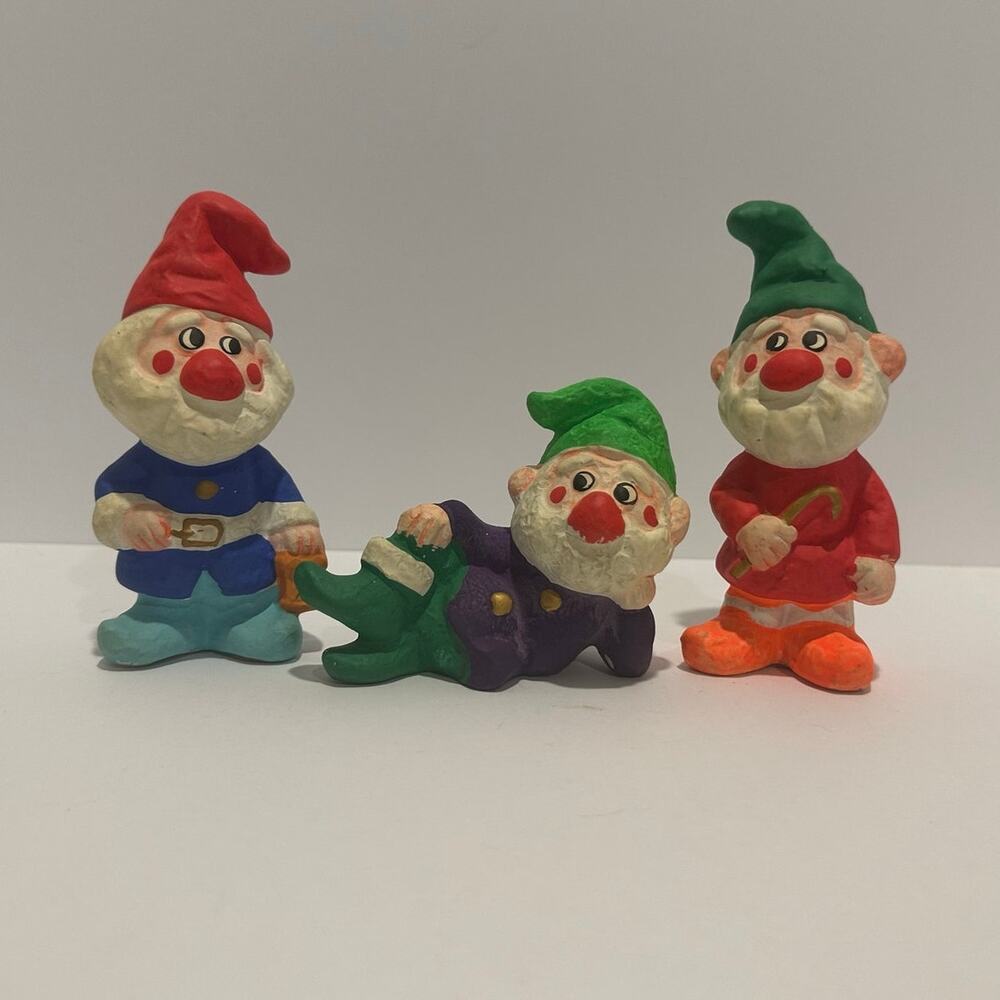 Vintage HOMCO Santa's helpers Elves set of 3 chalkware Christmas Holiday